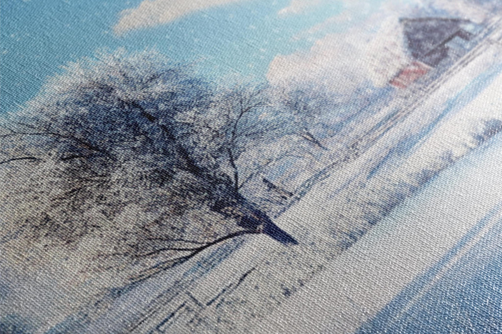 a picture of a tree in the snow
